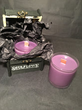 Load image into Gallery viewer, BlackBerry & Amber scented Vegan Candle