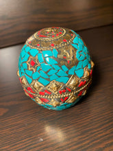 Load image into Gallery viewer, Jewelry Rock