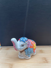 Load image into Gallery viewer, Elephant Incense Burner